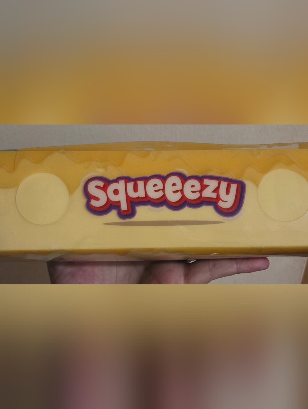 Large Squeeezy Butter 14oz Sunnydays Brand New in box